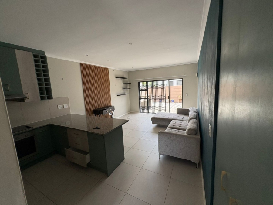 2 Bedroom Property for Sale in Parklands North Western Cape